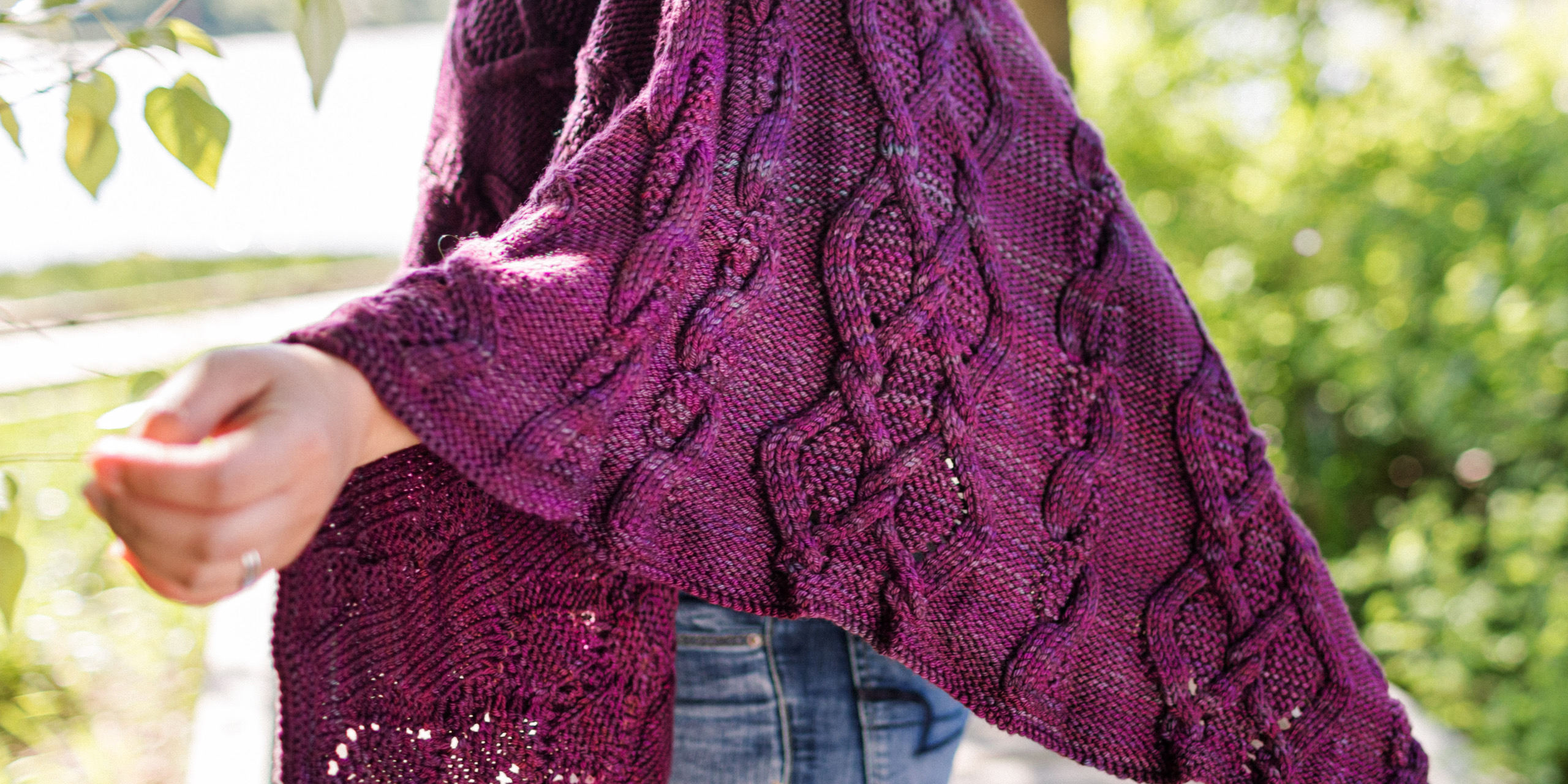 Tabetha Poncho by Tanis Gray knitting pattern