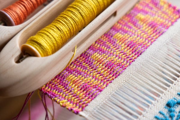 Overshot weaving sample by Felicia Lo Wong, Lo Meets Loom