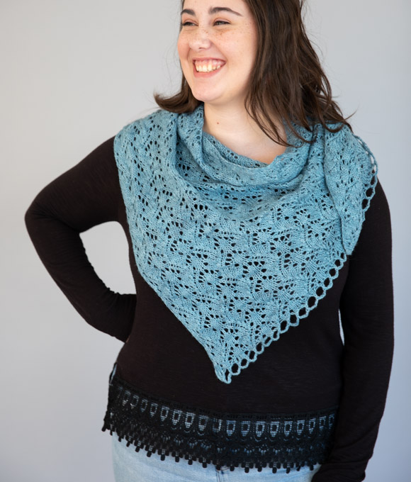 Blue Canoe shawl knitting pattern by Tabetha Hedrick